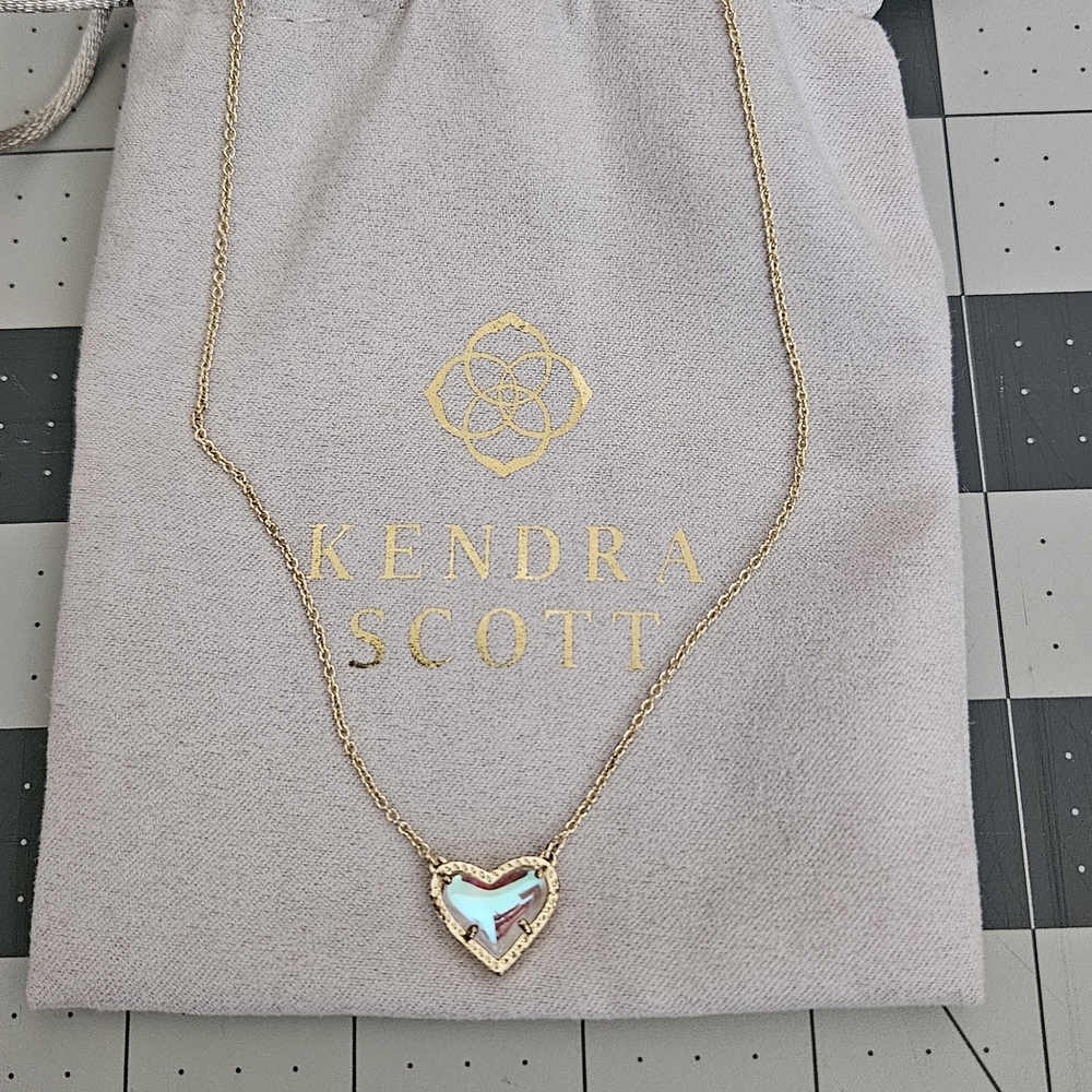 Kendra Scott Heart Necklace
